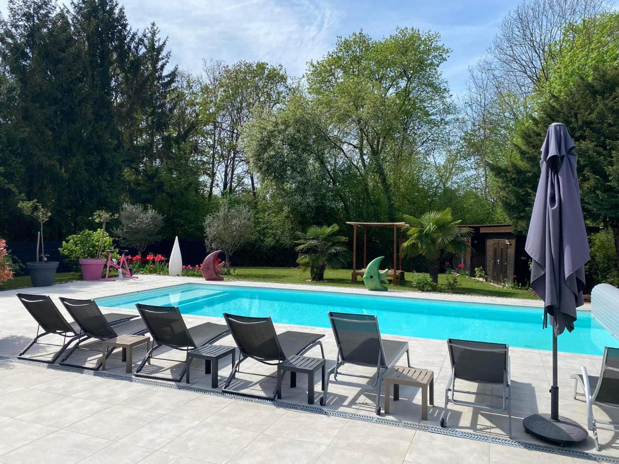 Hotel Aux Couleurs D'Alsace Ostwald Esterno foto